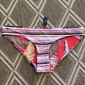 Maaji reversible bottoms to mix and match! (NEW)
